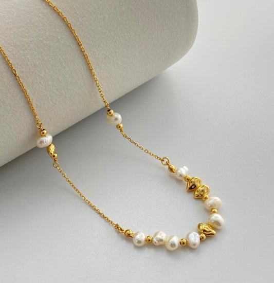 Classic Baroque Pearls Necklace