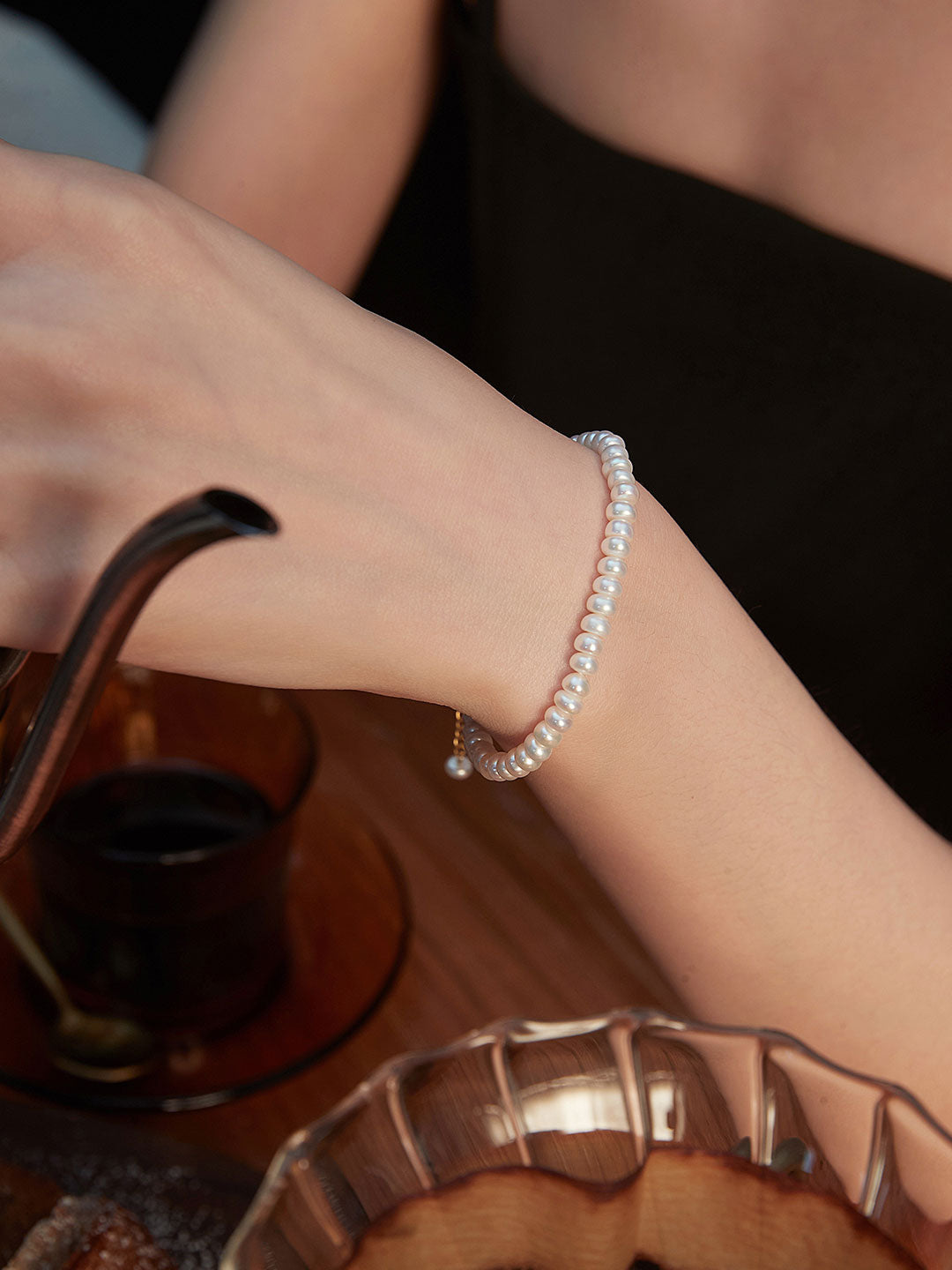 Classic Pearls Bracelet