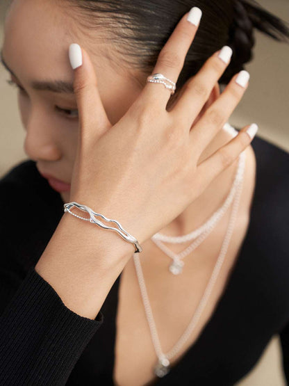 Minimalist Wave Bracelet