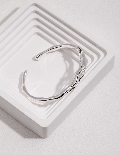 Minimalist Wave Bracelet