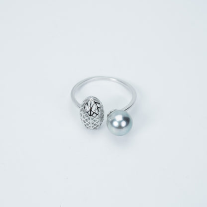 Sea Water Pearl Akoya Ring