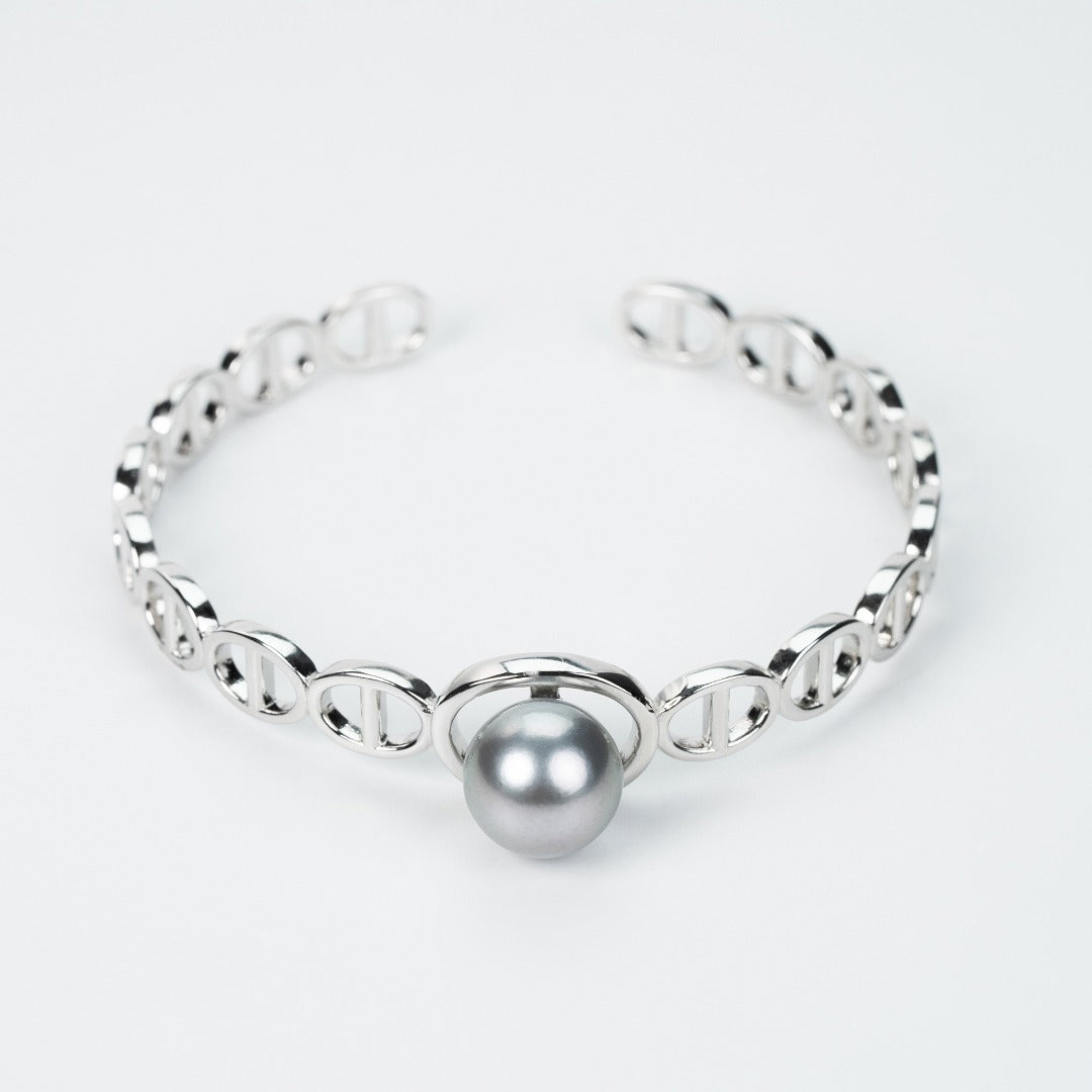 Tahitian Pearl In Silver Bracelet