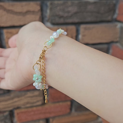 Flower Beaded Bracelet, 18K Gold Plated, Imitation Pearl, Dainty Floral Jewelry